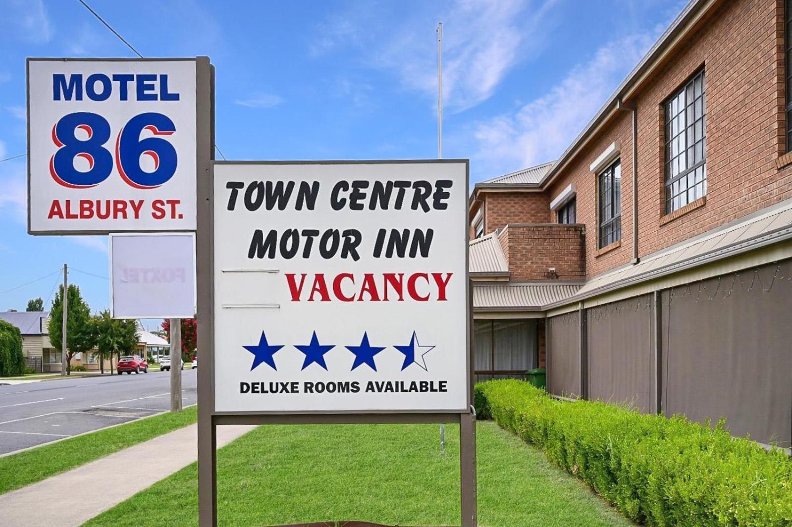 Holbrook Town Centre Motor Inn Exterior foto